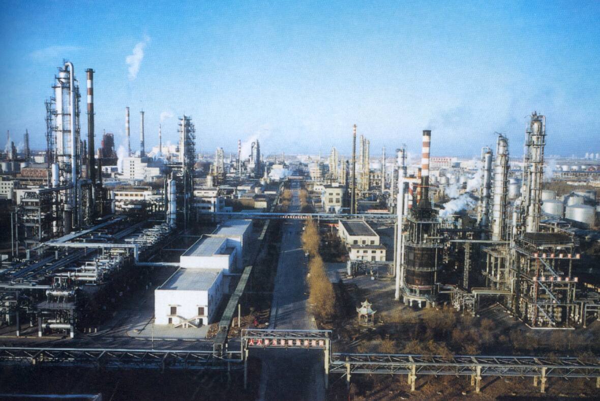 阿城石化總廠催裂化裝置工程
