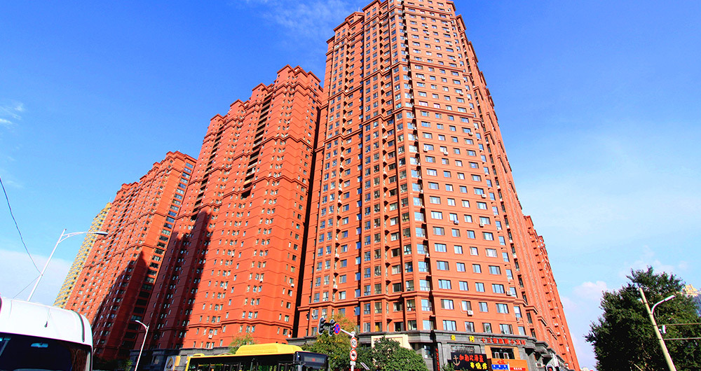 哈市紫禁城小區34層商住樓