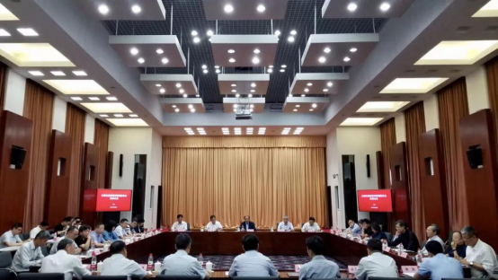 住建部副部長易軍出(chū)席全國(guó)注冊建築師管理委員會換屆會議