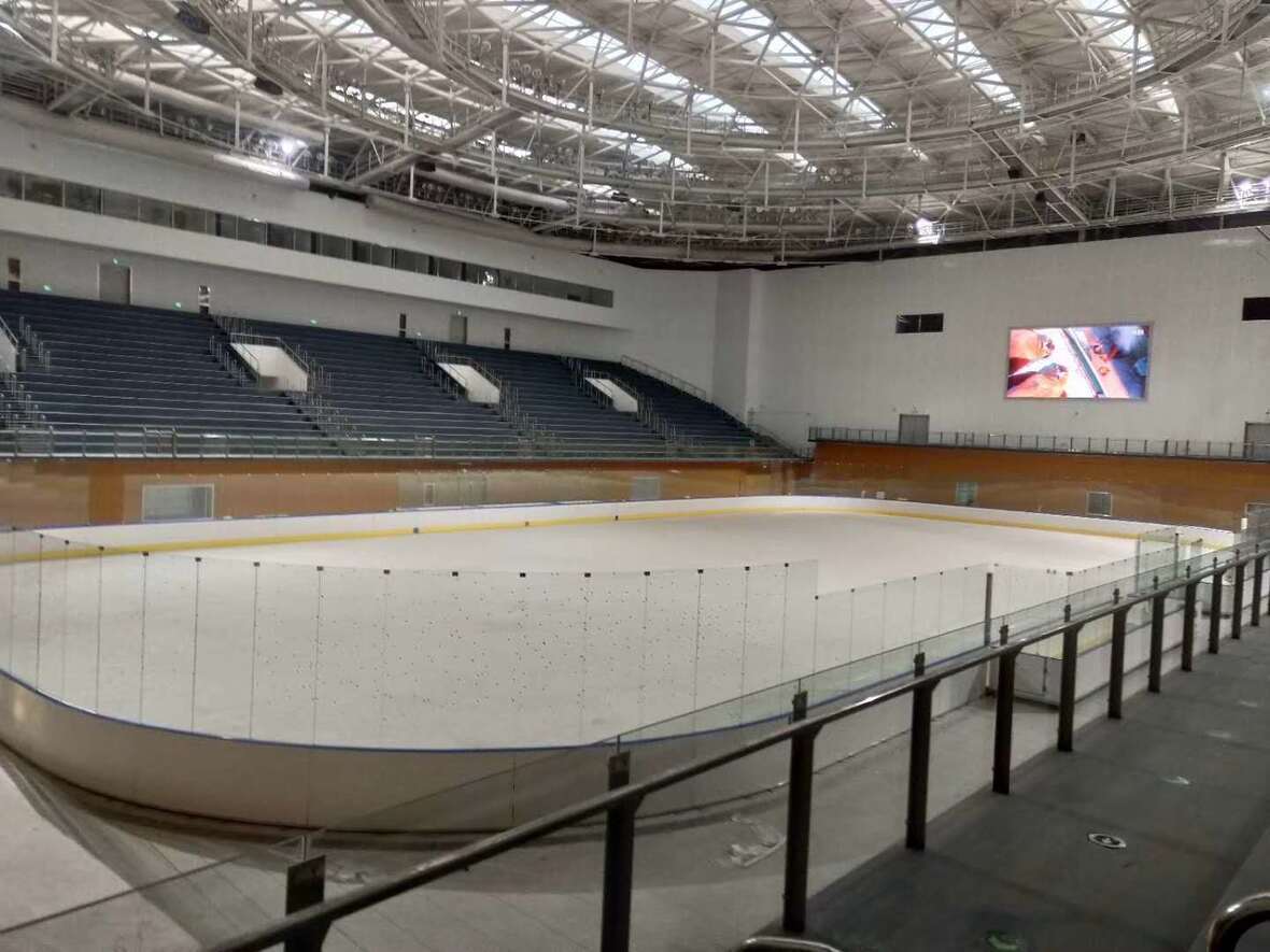 張家口北方學院體育館冰場